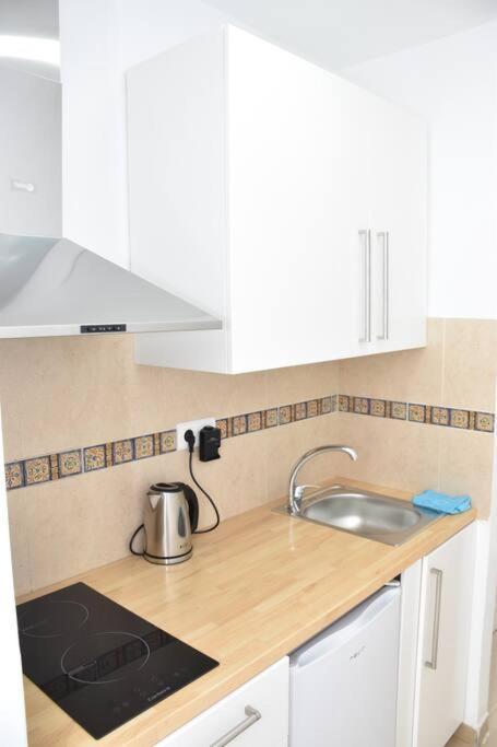 Small Apartament By The Sea Málaga Eksteriør bilde